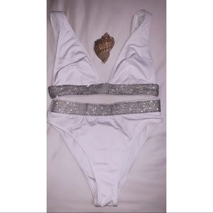 Missguided white bathing suit size 6